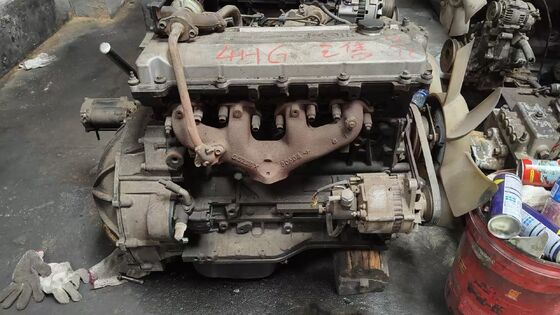 Compartimientos de camiones japoneses Usados Ensamblaje del motor en buen estado Para ISUZU NPR 4HG1T 4HG1 en venta Compartimientos usados Isuzu