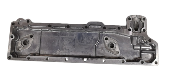 Compartimientos de camiones japoneses cubierta de enfriador de aceite 8-94254916-0 8-94438371-0 Uso para ISUZU NKR 4BD1 4BE1 4BC2 camión Isuzu Compartimientos de camiones