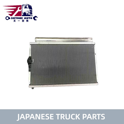 S8841-11250 S8841-11210 Condensador de aire acondicionado A/C para camión HINO 700 Profia E13C P11C SH1E Partes de camiones japoneses de alta calidad