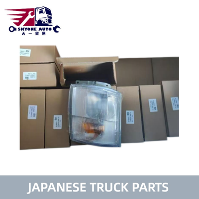 Repuestos de camiones japoneses 81610-37190 81610-37130 Lámpara Cornel para HINO 300 Dyna Truck Repuestos de motor Hino